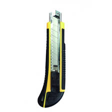 CUTTER PROFESIONAL NIVEL BIMATERIAL 18MM